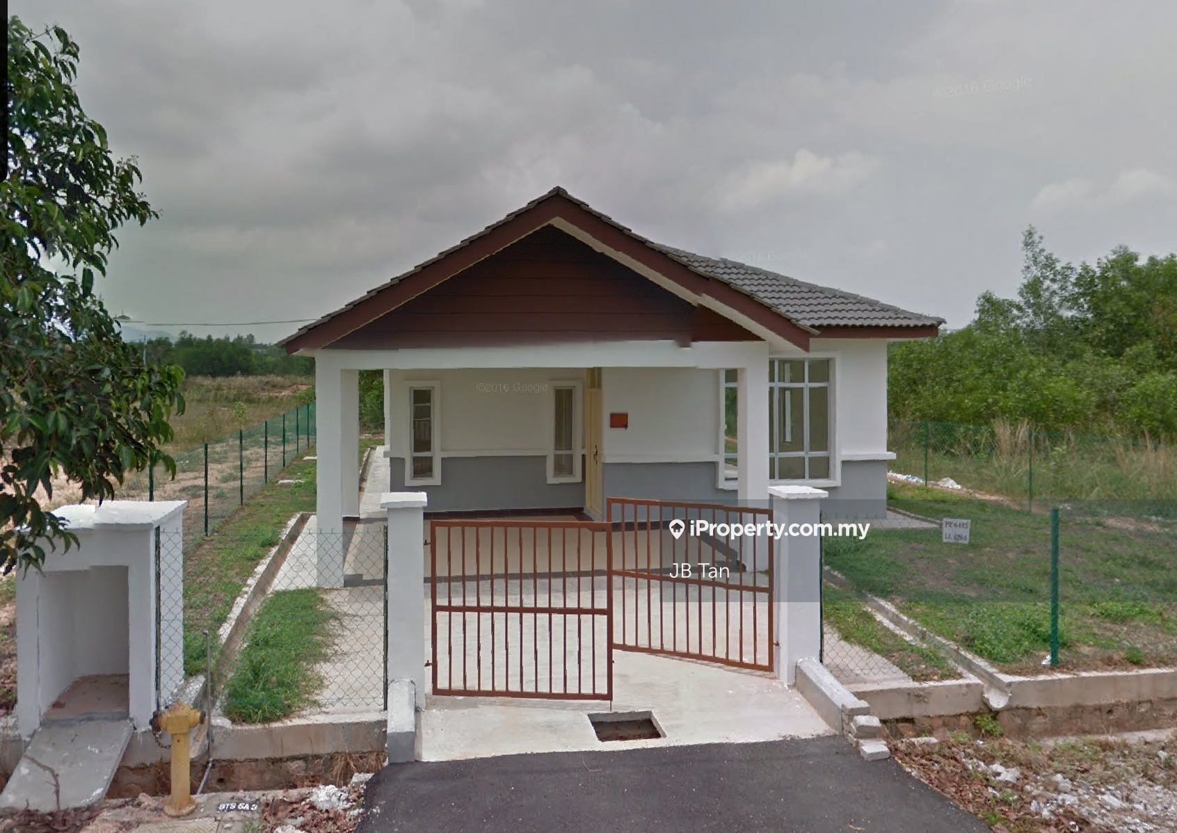 Mahkota hill bandar tasik senangin, Lenggeng