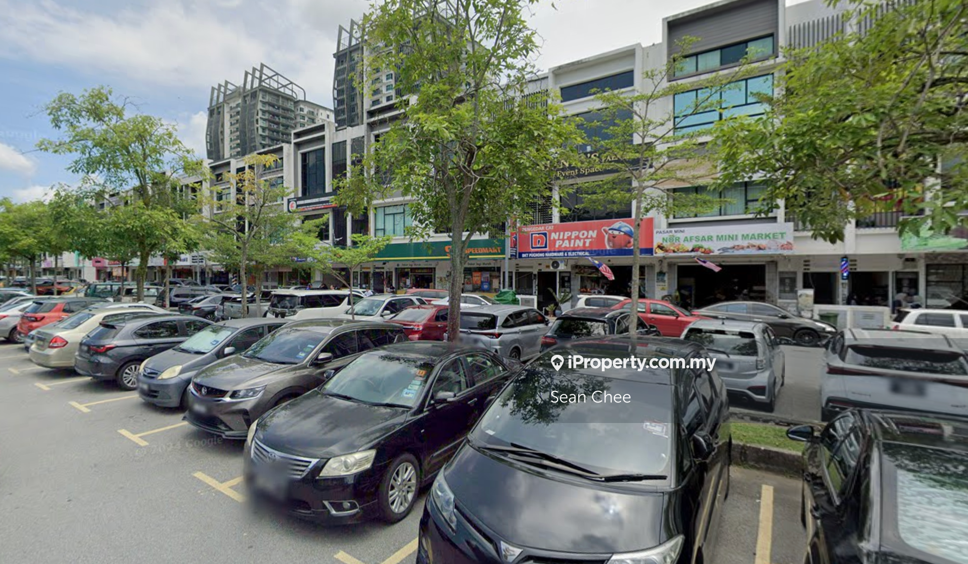 3-Storey Shoplot for Sale @ Bandar Bukit Puchong