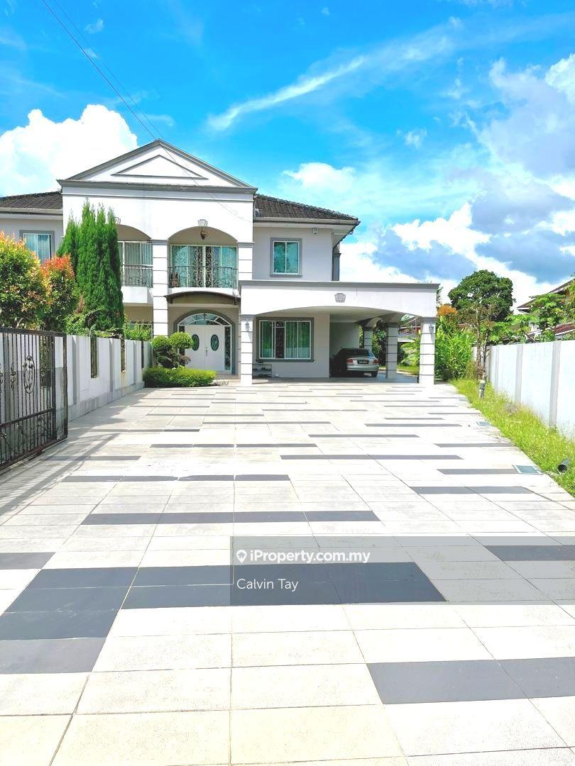 Double Storey Semi D Corner (16.38 Points) at Stapok, Sunny Hill