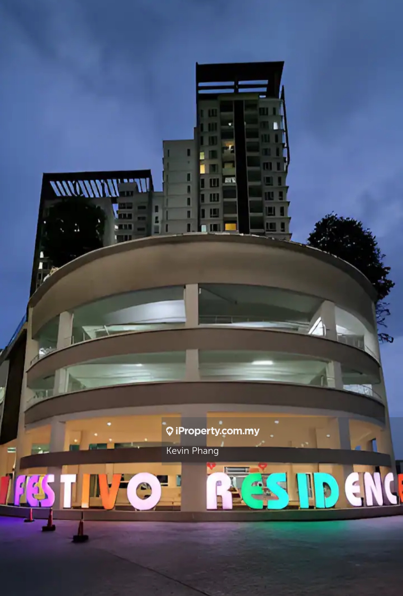 D Festivo Condominium for Sale