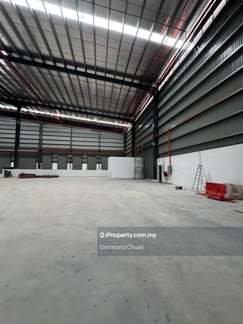 Bukit Minyak 3 Storey Industrial Factory for Rent