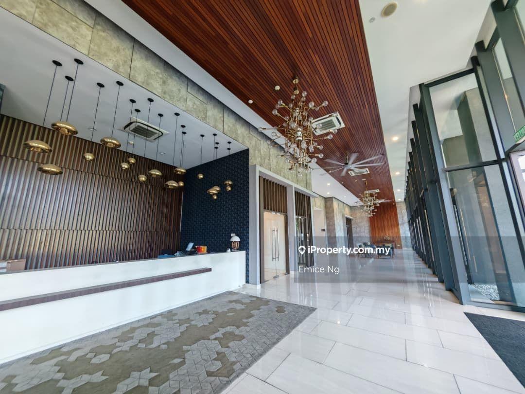Harrington suite high end condo at kk
