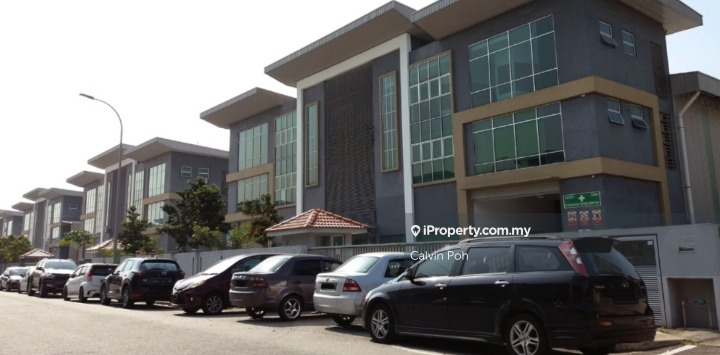 Semi-d Factory 2.5 Sty Office & Warehouse For Sale @Aman Perdana Klang