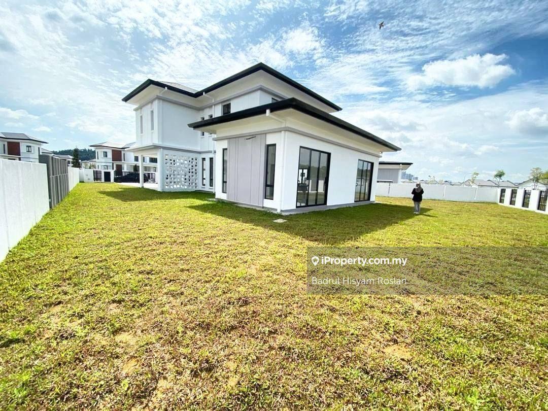 New Bungalow House Big Land Alam Sari Bangi Ukm