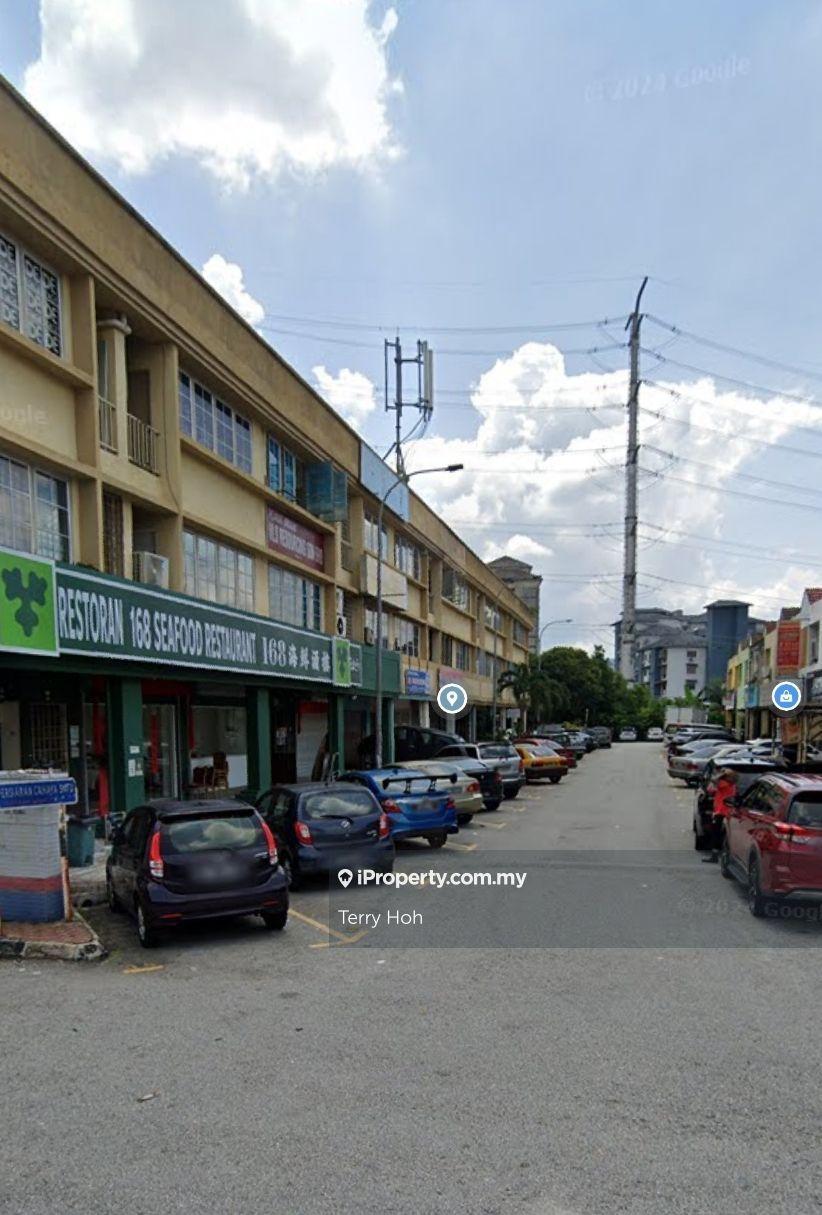 R.O.I 5% 3 Storey Shop Persiaran Cahaya 1 Taman Cahaya indah Ampang
