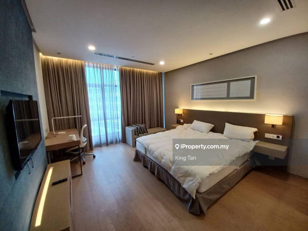 Unblocked View with high Floor