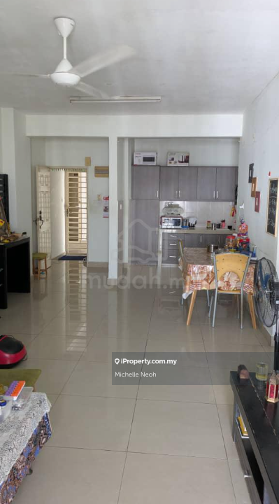 Suriamas Condominium Bandar Sunway 1245sf Near LRT & Pyramid - Sale  