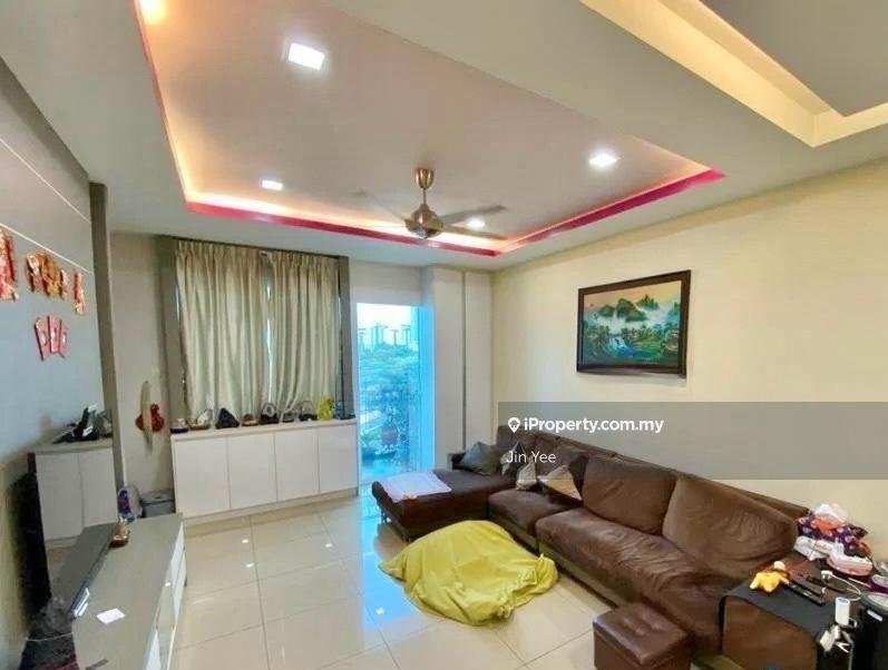 5% ROI 8 Petaling 100% Loan Kitchen Cabinet Move in Condition Nr LRT