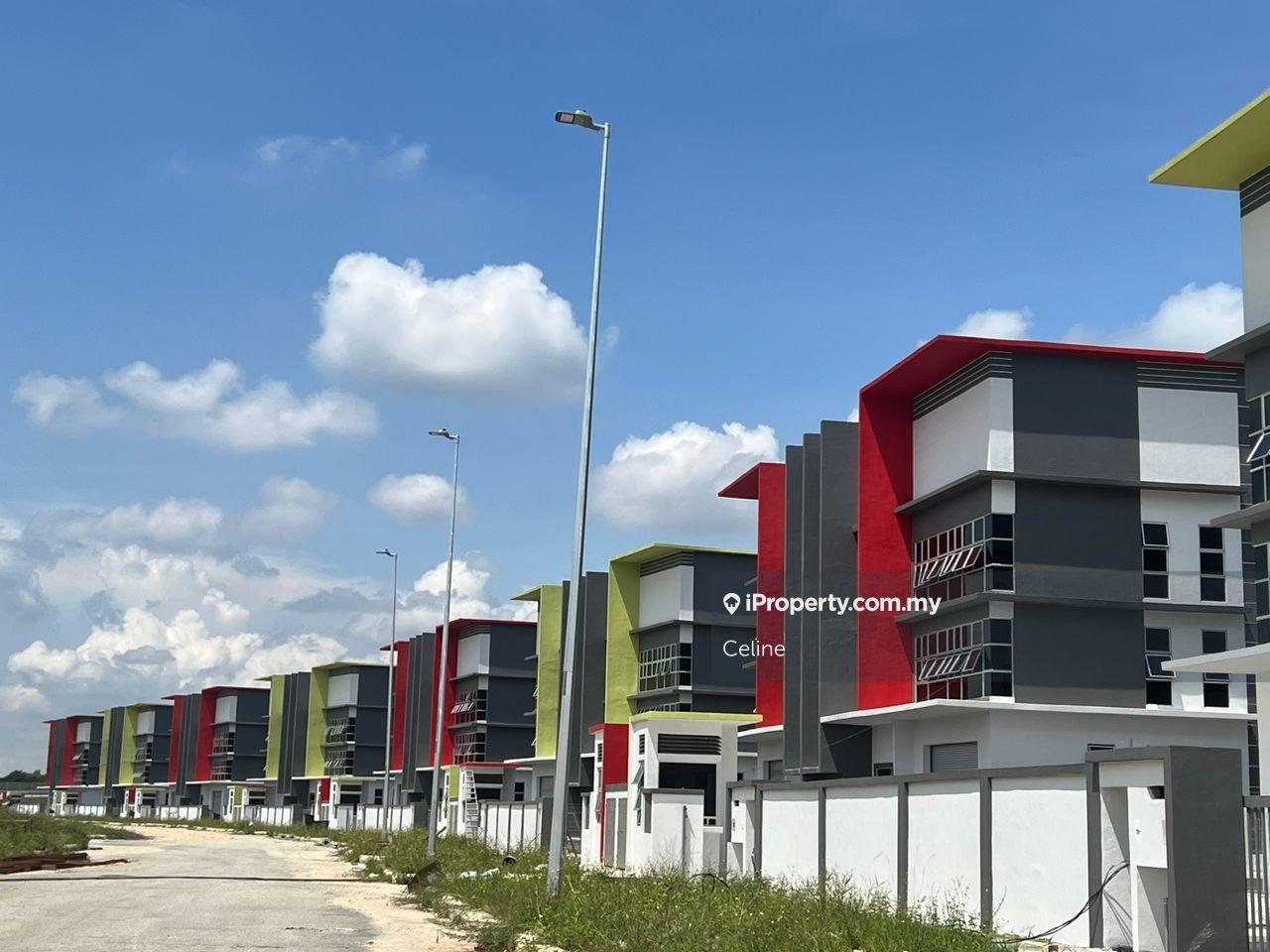 Below market 2 Storey Semi D Factory