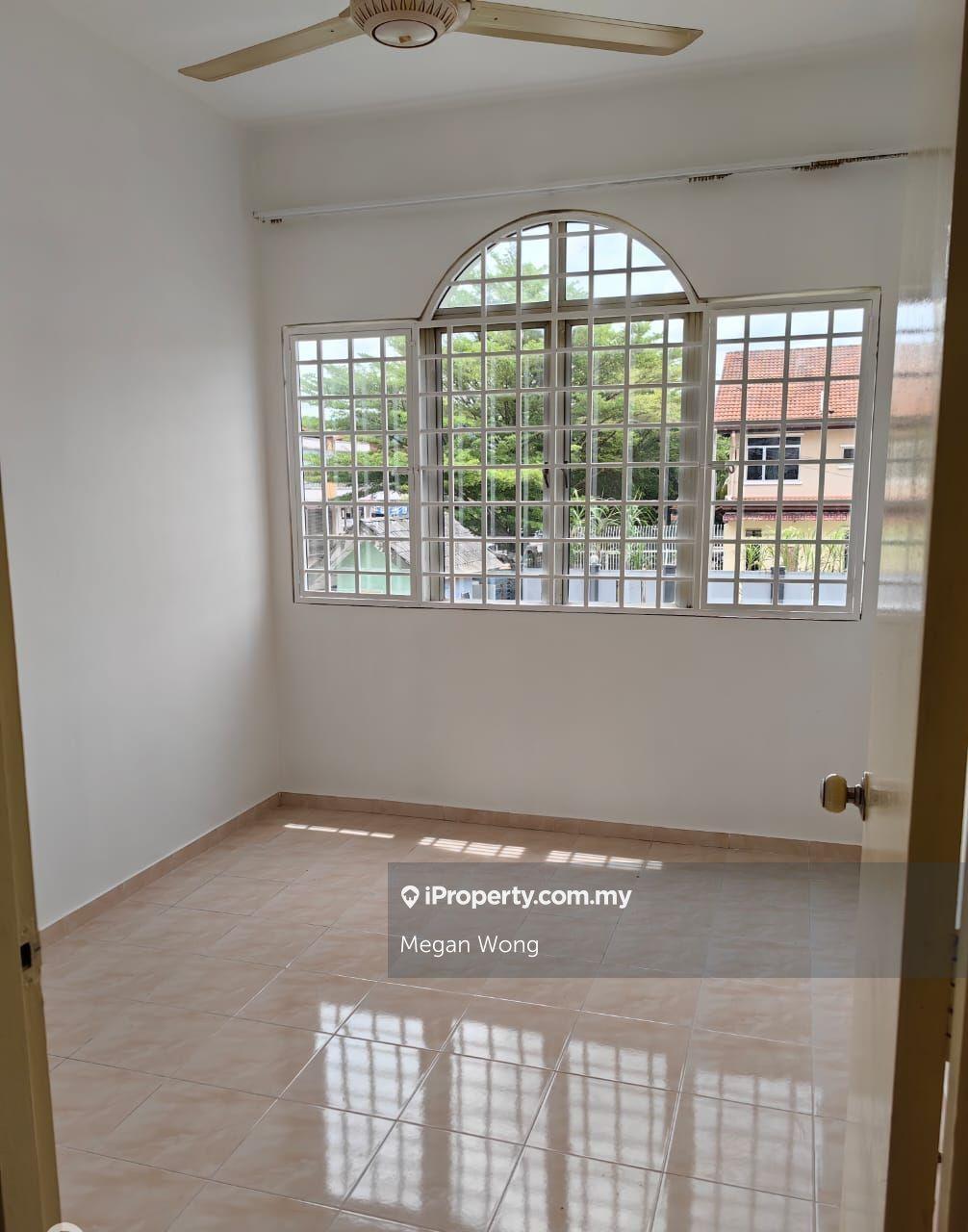 Waja Apartment