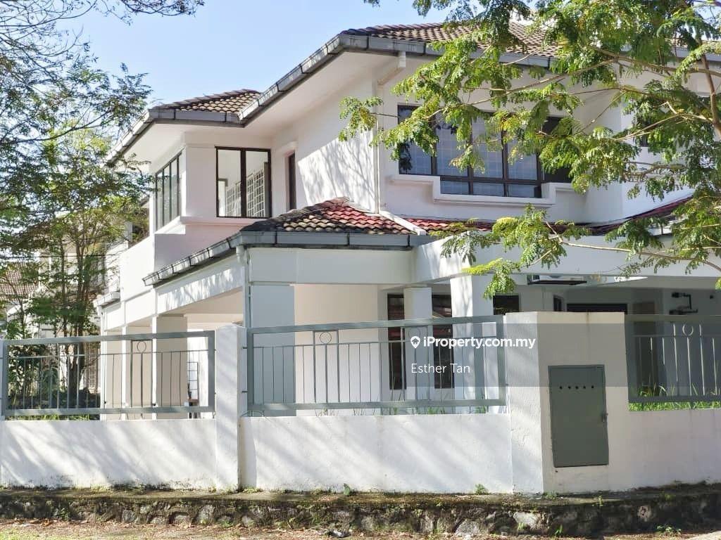 Bu11 Corner Two Storey Newly Refurbished House For Rent