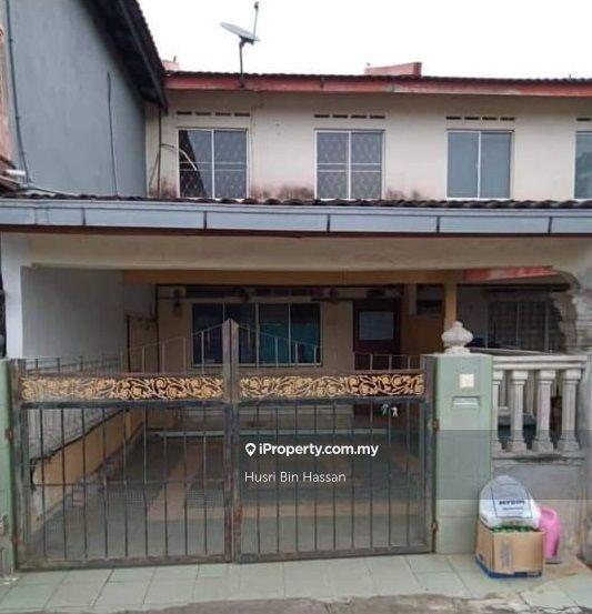 Rumah Teres 2 Tingkat, Taman Pandan Permai, Kuantan Pahang