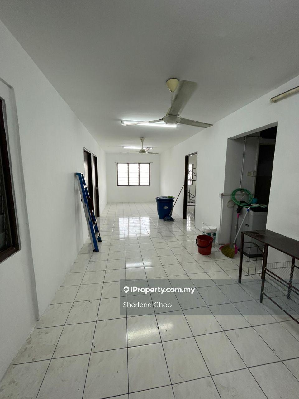 Halaman Kenanga Apartment for Rent at Sungai Nibong