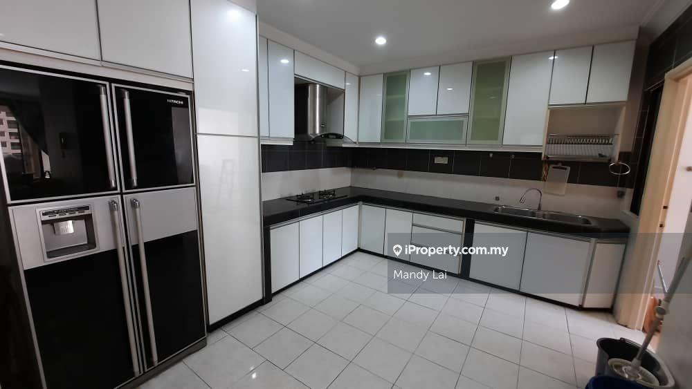 Casa tropicana condo