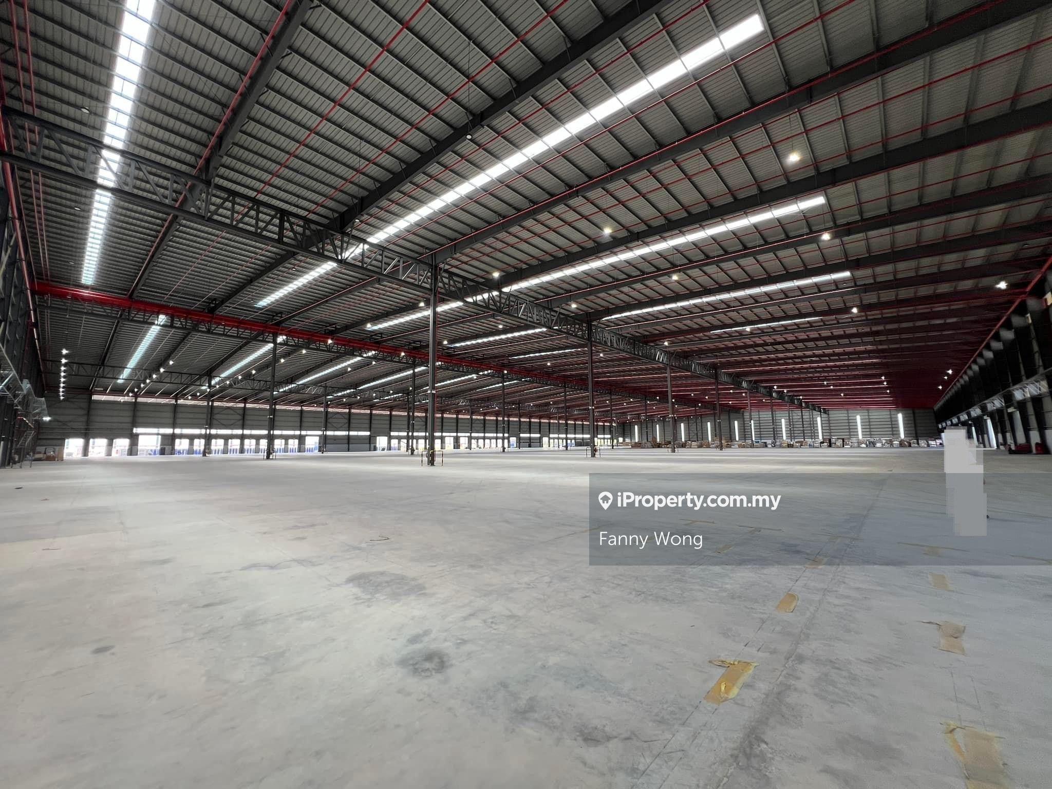 Port Klang Factory with 3000 Amp High Power Supply and Loading Bays