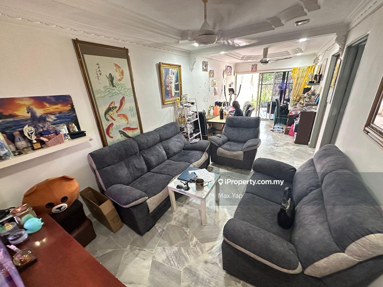 Single Storey House For Sales Renovated