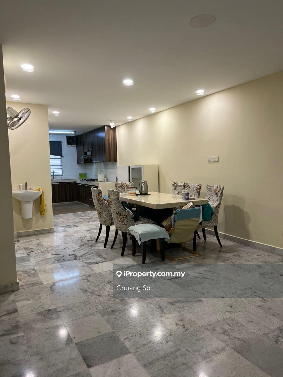Bandar sri damansara 2sty to let renovated extended