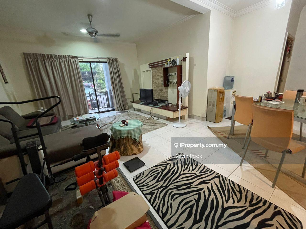 Below Market D'Melor Ground Floor Corner Villa Sales In Cyberjaya