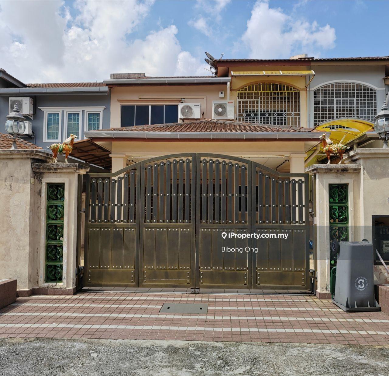 For Sales(Double Storey,Paya Emas,Near Cheng Tesco)