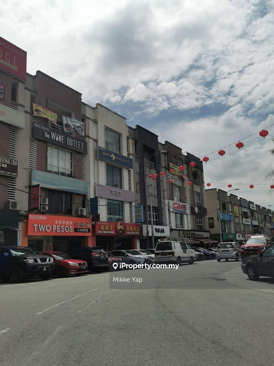 ROI 4.3%,Bandar Baru Sri Petaling Intermediate Lot,Jalan Radin Bagus
