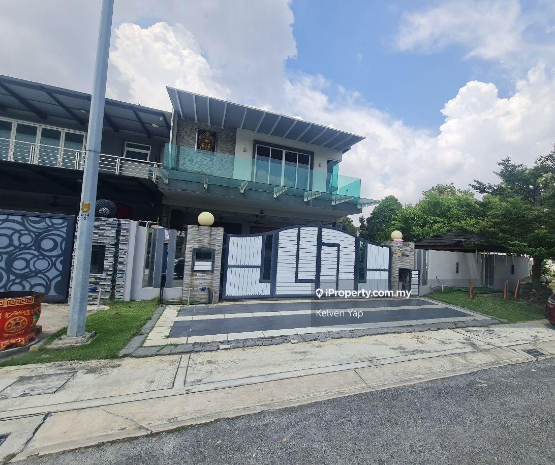 Ambang botanic 2 klang , 2 storey superlink corner 