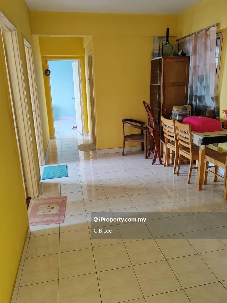 Avenue Court apartment in Taman Sri Sentosa, Old Klang Road for sale