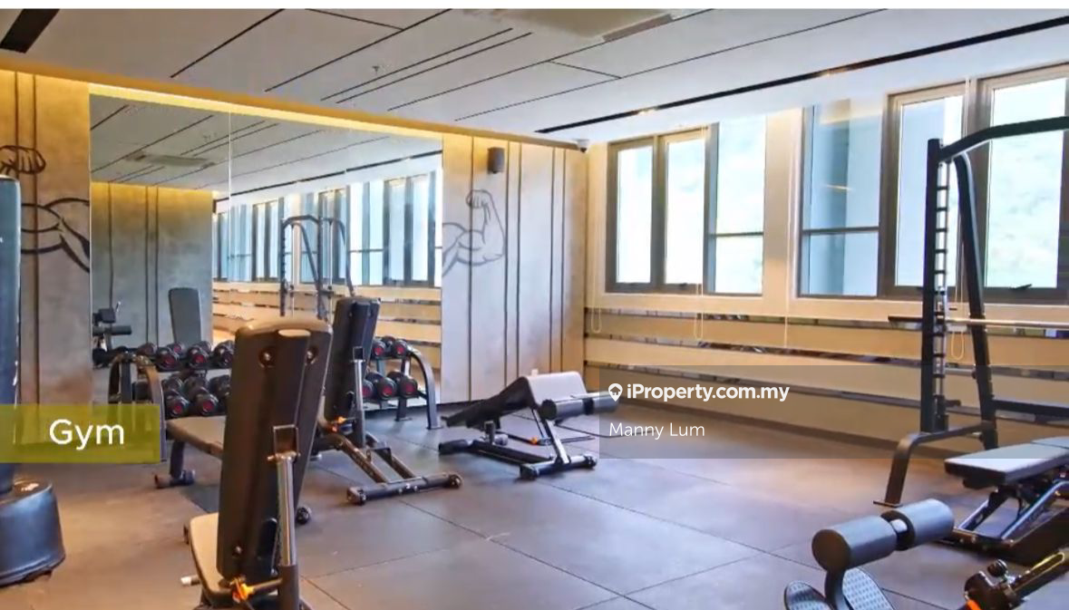 High floor with balcony
