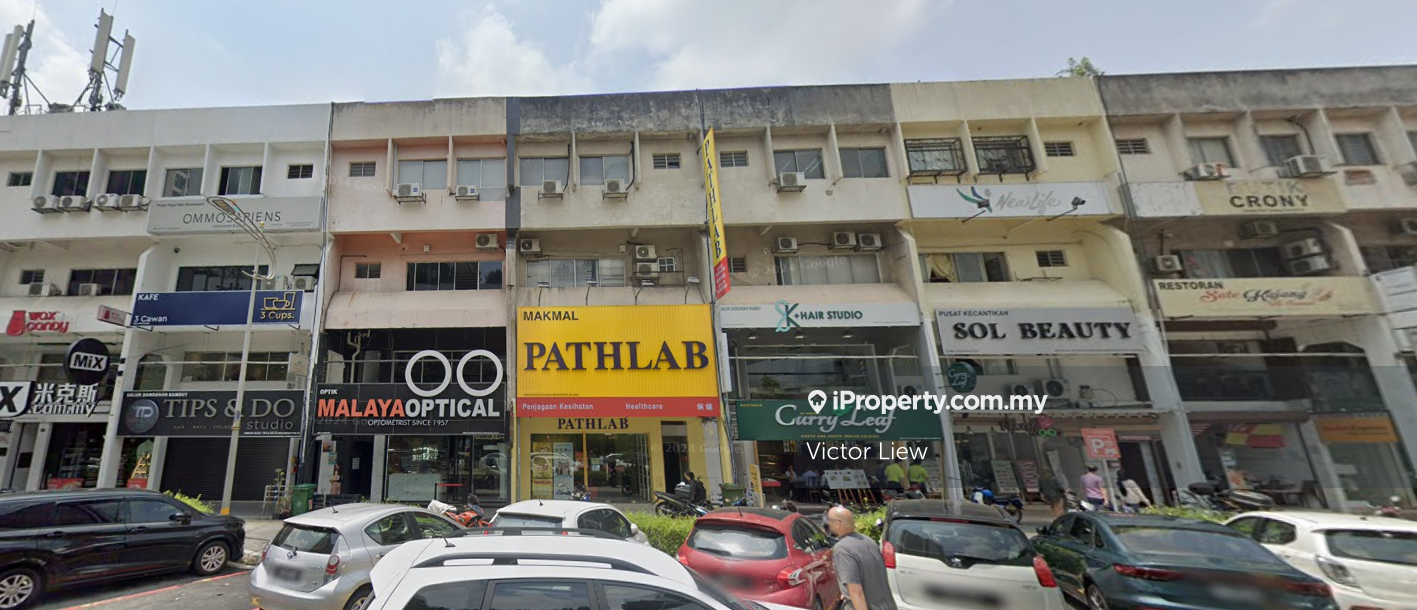 Damansara Utama Uptown ss21 3.5 Storey Corner Shop For Rent