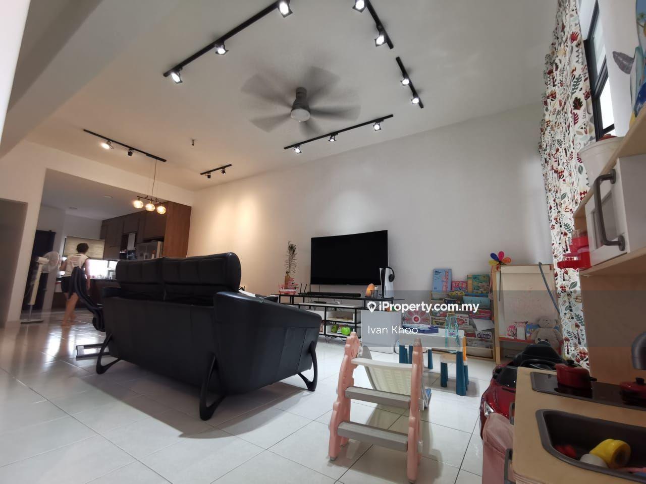 Well Keep Condition and Semi Furnished