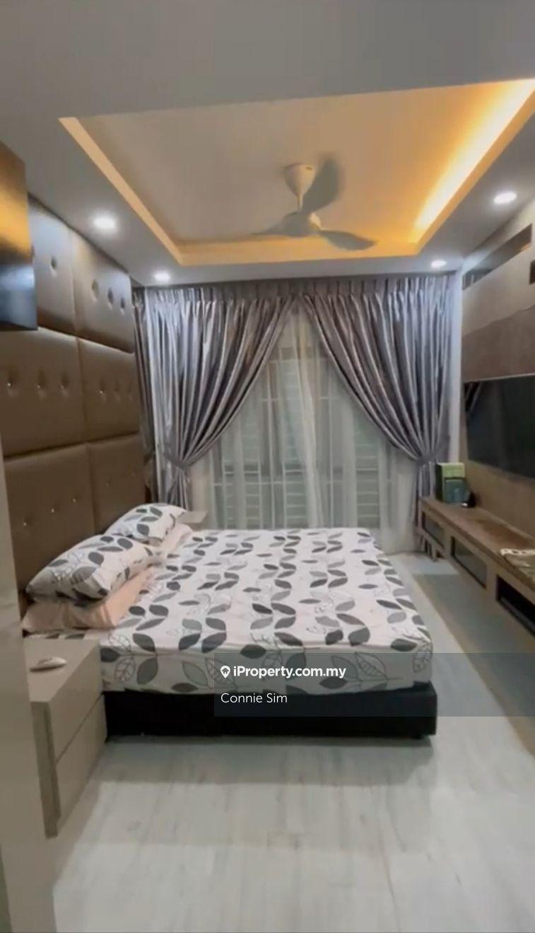 D secret residences kempas indah 3room 3bathroom fully for sale