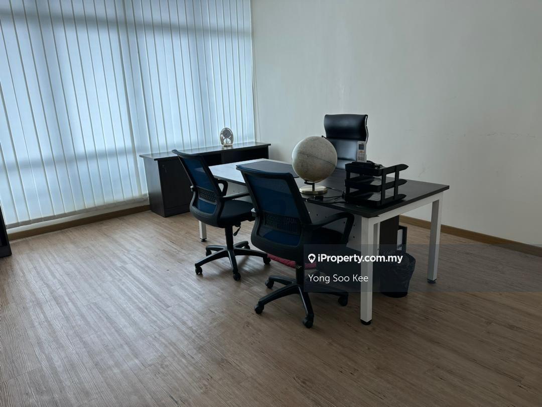 Taman Lembah Permai 2nd Floor Shop office Fully Airocnd for Rent