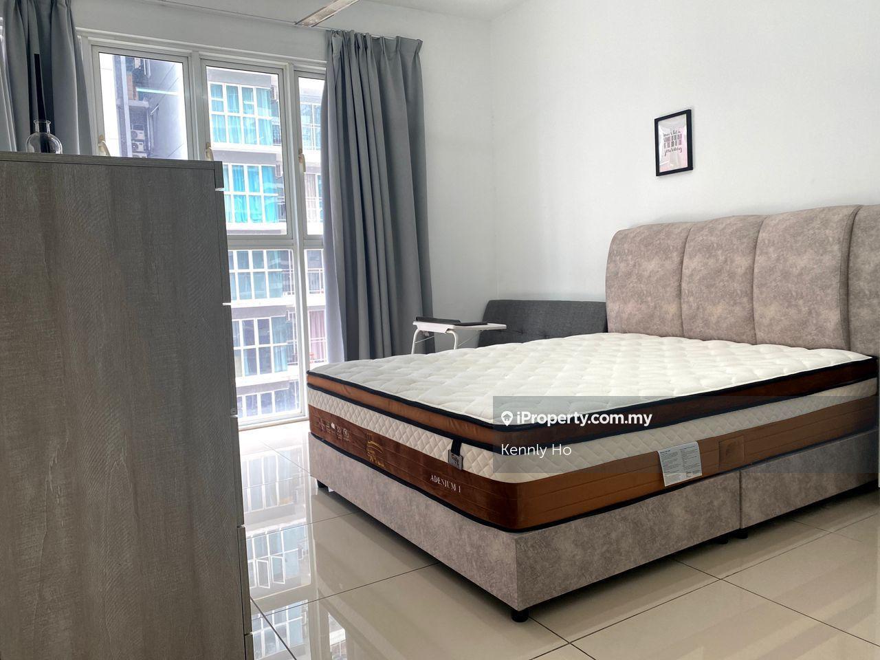 Pacific place balcony master fully furnished room lrt station