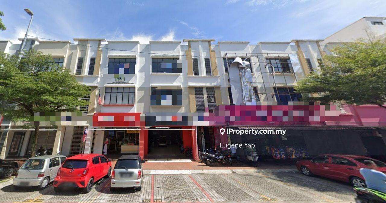 3sty shop, Freehold