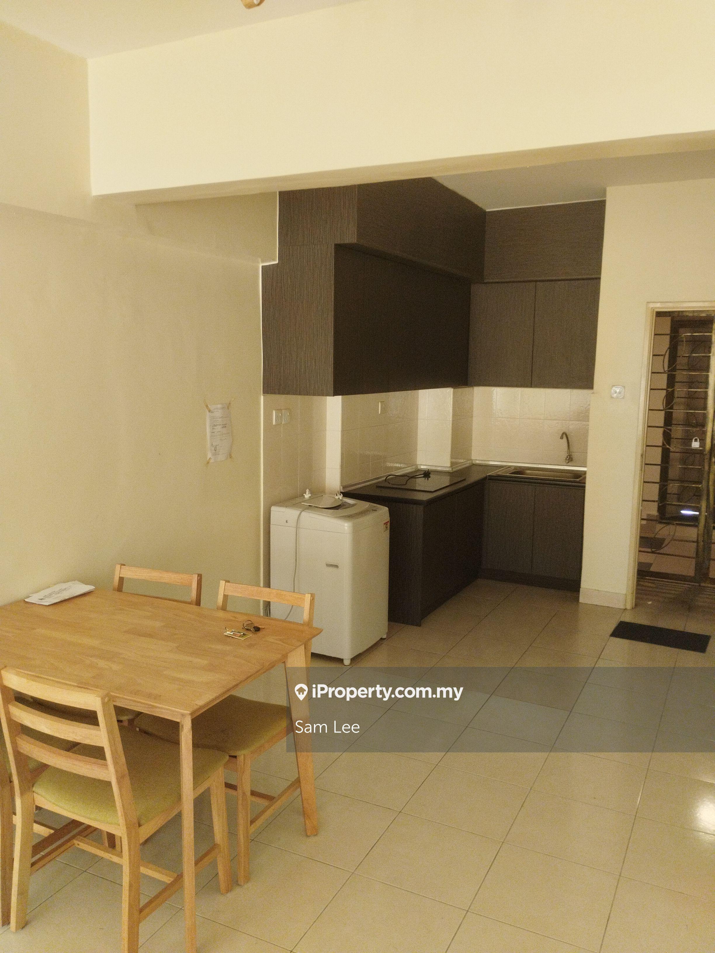 Urgent sale, well maintained unit