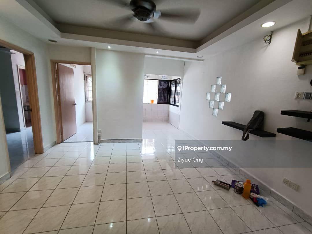Sri Cempaka Apartment Low Floor Well Kept Clean Nice Bright