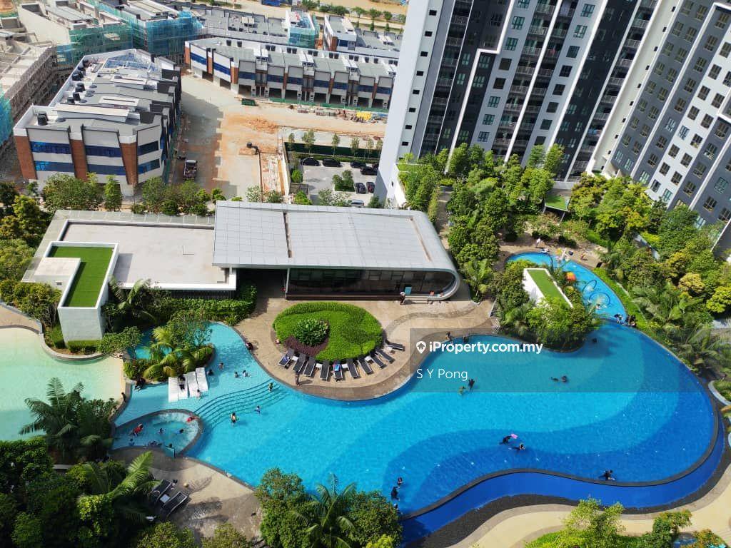 New. Swimming pool view, high floor, 5 min to 99 speedmart, restaurant