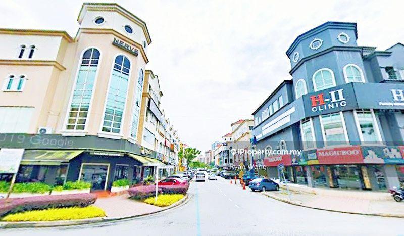 Dataran Sunway Shop office Available for rent