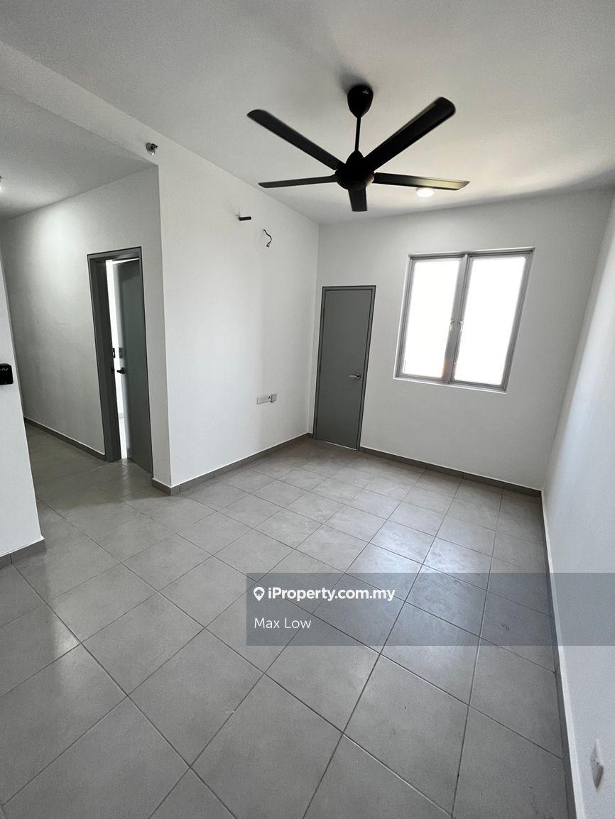 Basic 3 Rooms Condo For Rent Near Klia & Xiamen University