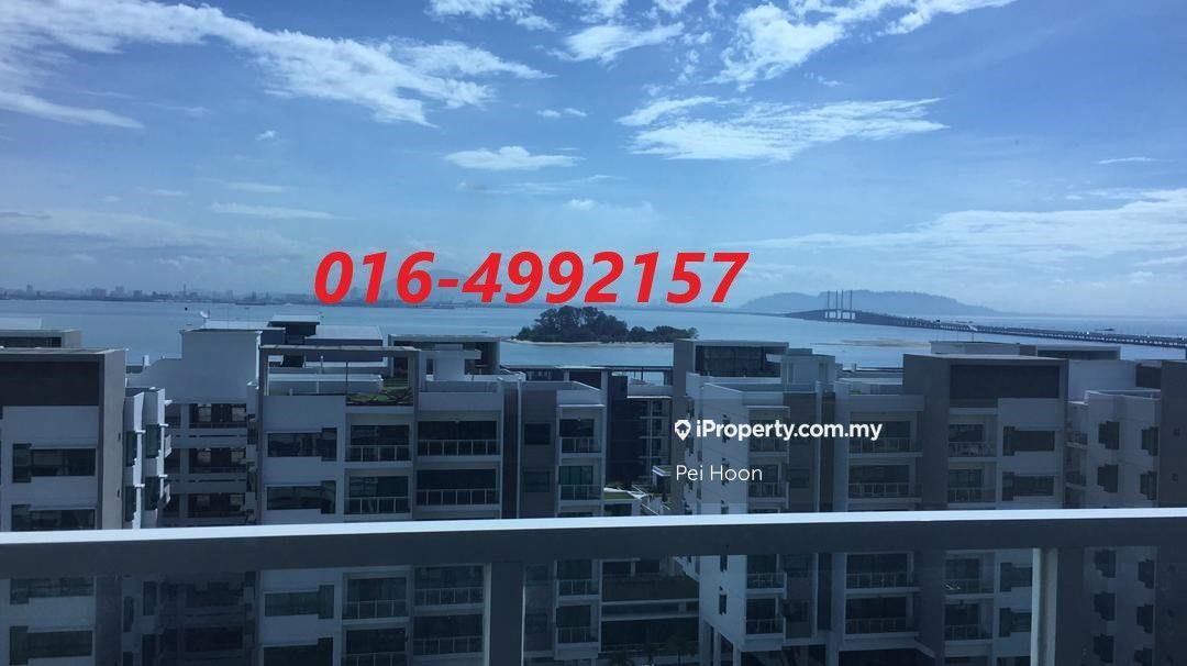 Waterfront condo with Sea view and Penang bridge view 