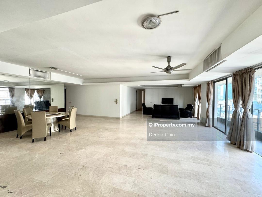 Luxury 2 Hamsphire Condominium near KLCC with Public Transport
