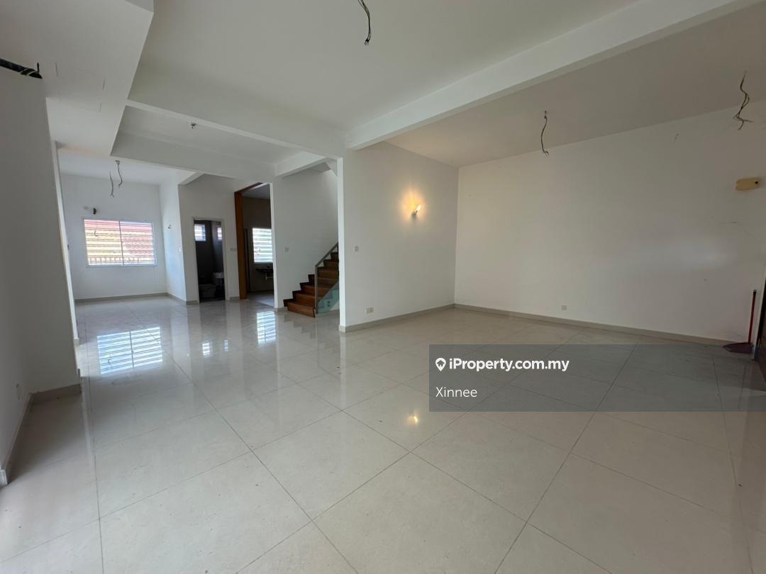 Gelugor 2700sf Double Storey Semi D Original Unit Facing North