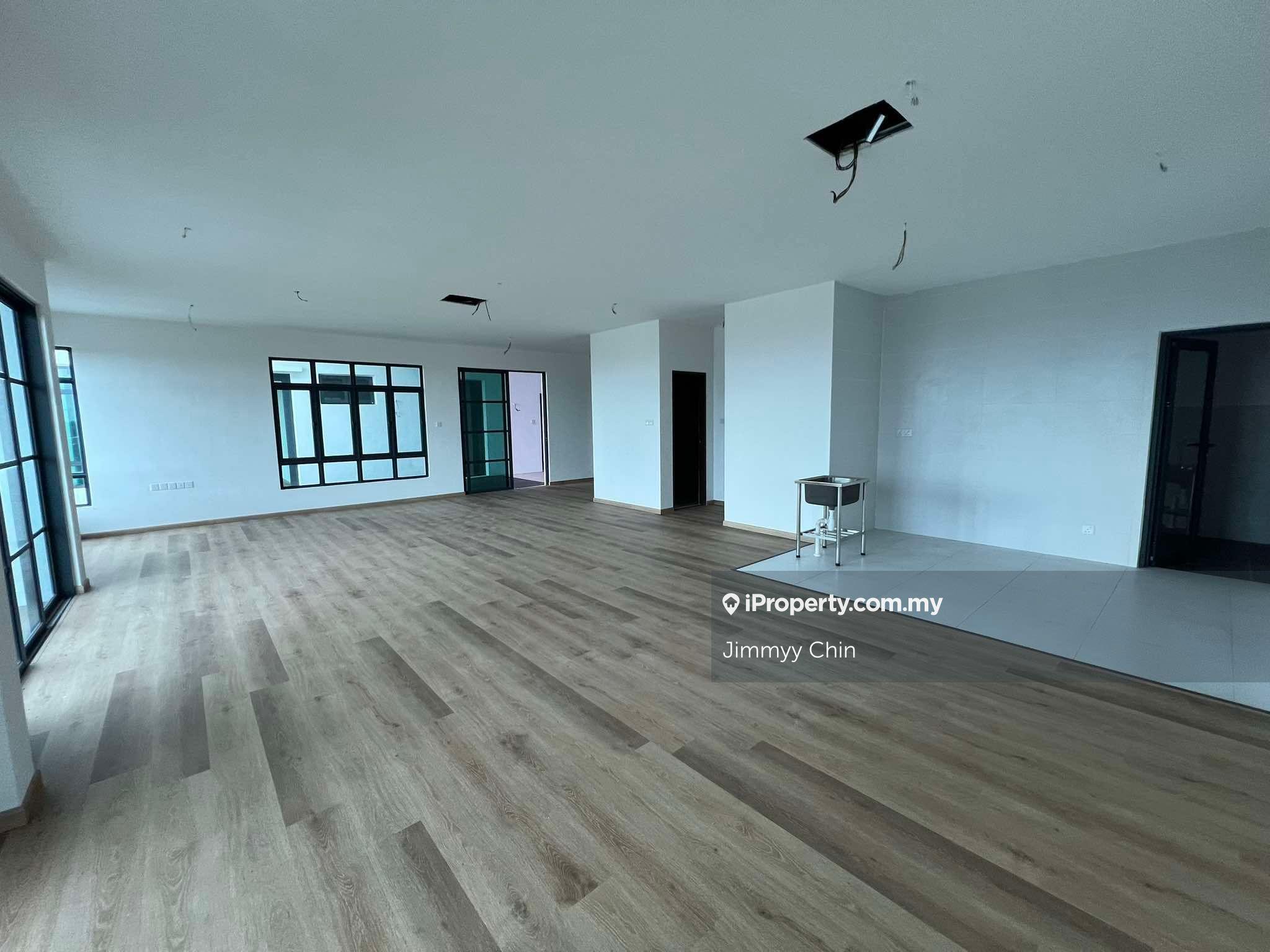 Sapphire on the park penthouse unit 
