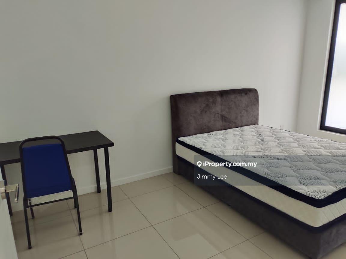 Pj - Kelana Jaya - Freehold - Near to  LRT & Mall - Freegift