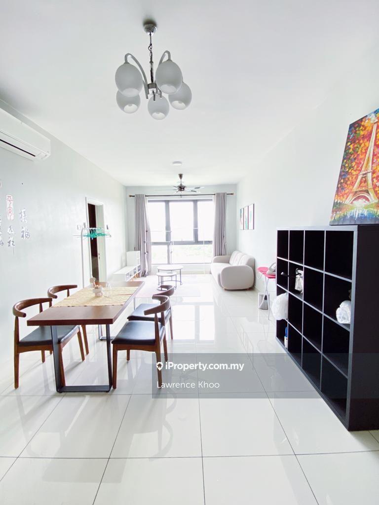 Sfera Residency ,Seri Kembangan 3 room Fully Furnish For Rent