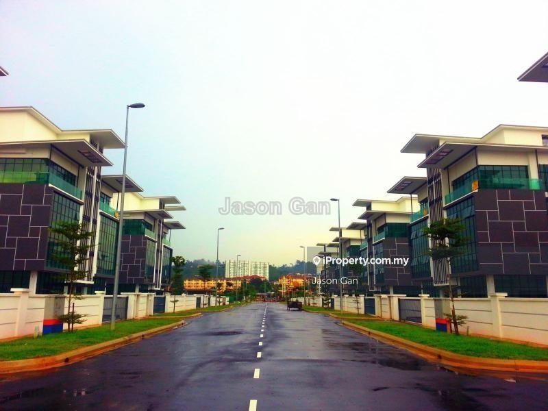 Prime area factory for sale in Bandar Puteri, Puchong