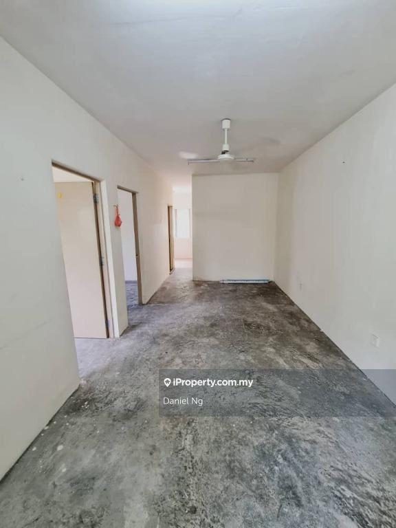 Bandar Mahkota Cheras Low Cost Flat