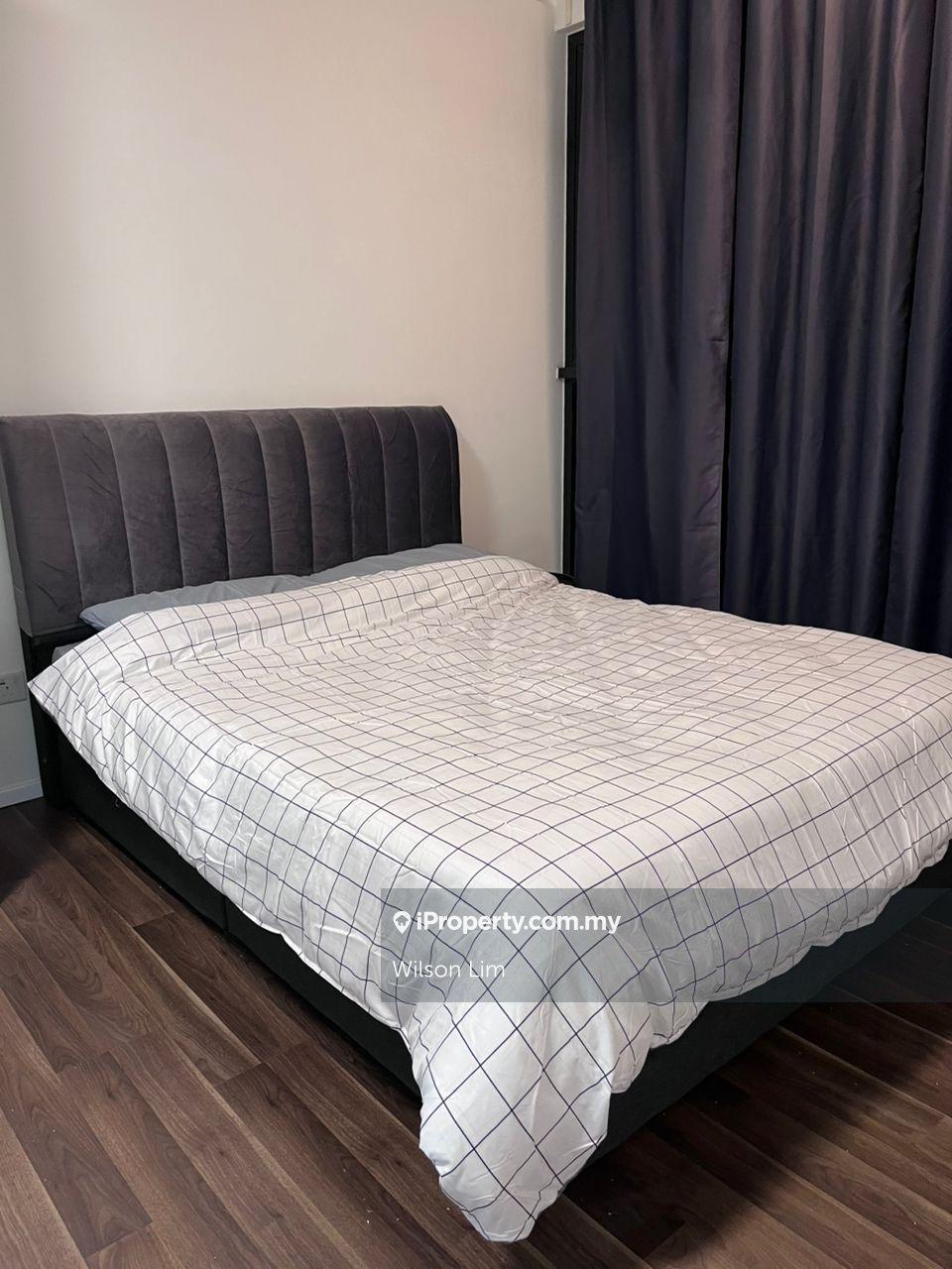 Well maintain full furnished 3 rooms 2 baths at Geo Bukit Rimau