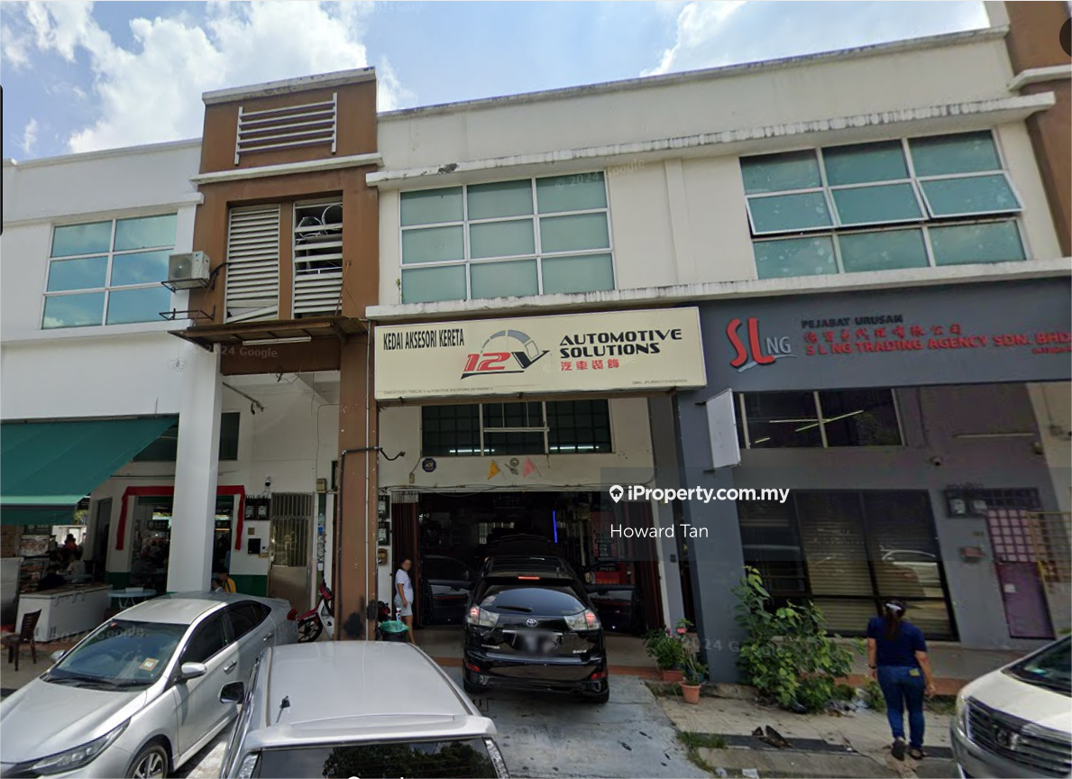 Double Shop lot for sale @ Taman Fadason Kepong