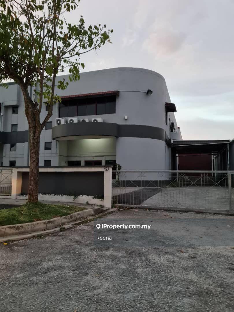 1.5 Storey Semi-D Factory,Good Condition, Light to Heavy Industry Use