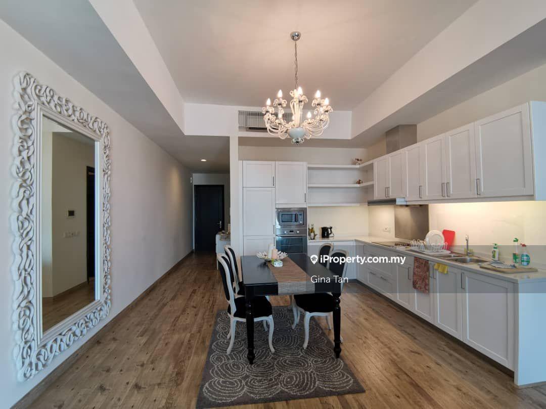 Modern , Stylish & Fully Furnished home